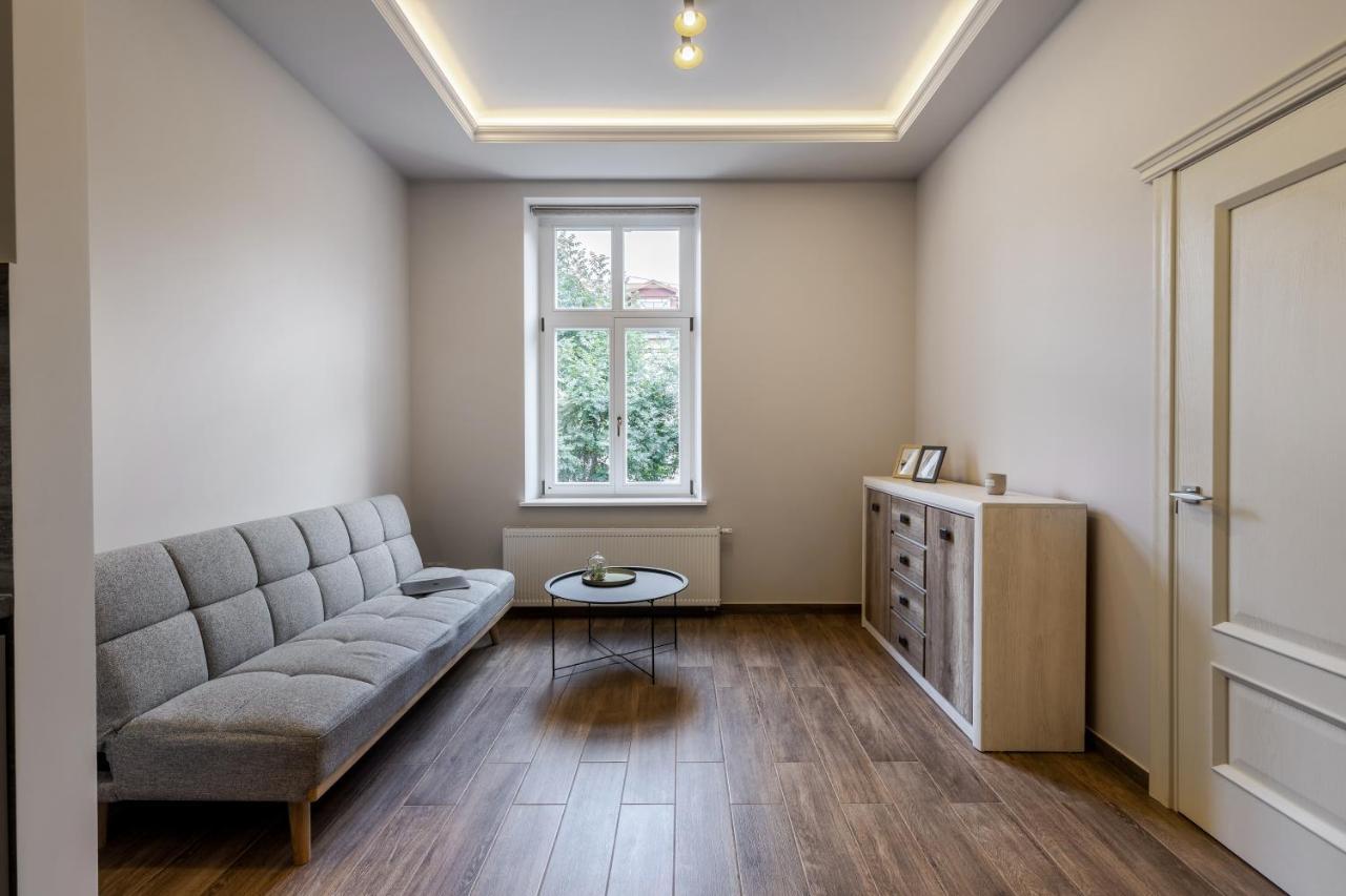 Inshiapartments On Kovzhuna Str Lviv Extérieur photo