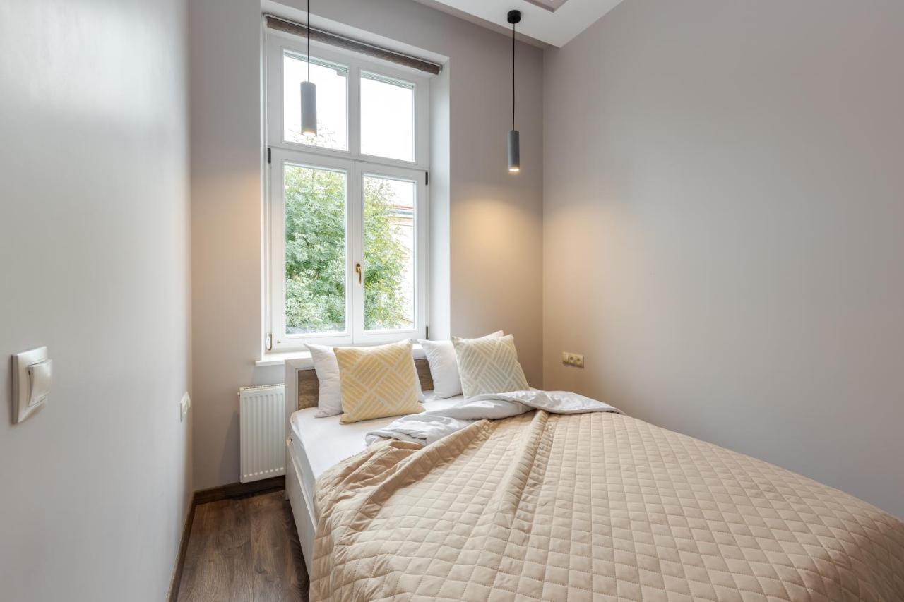 Inshiapartments On Kovzhuna Str Lviv Extérieur photo